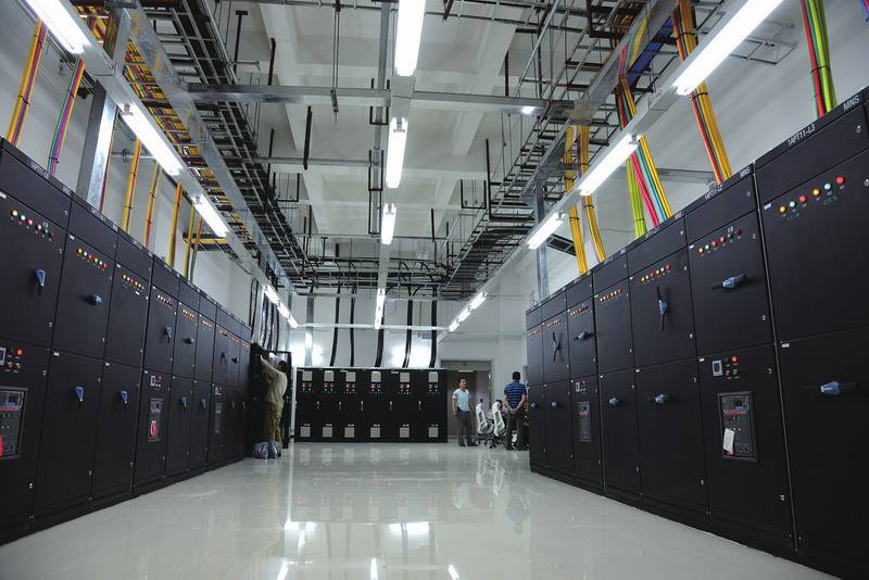 1571651390175228.jpg 数据机房.jpg