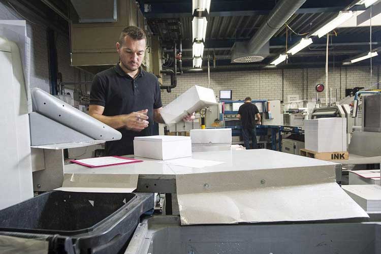 印刷机滚筒除湿机湿度控制 - 制造,储存和包装_除湿机厂家